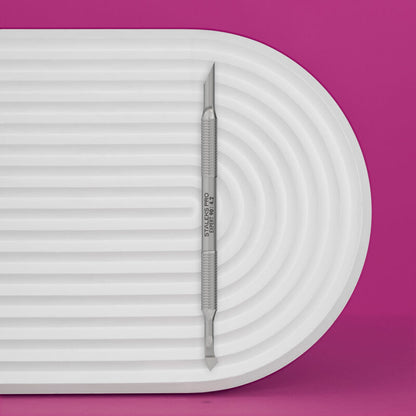 Manicure pusher EXPERT 90 TYPE 4.2 (bevelled pusher and bent blade)