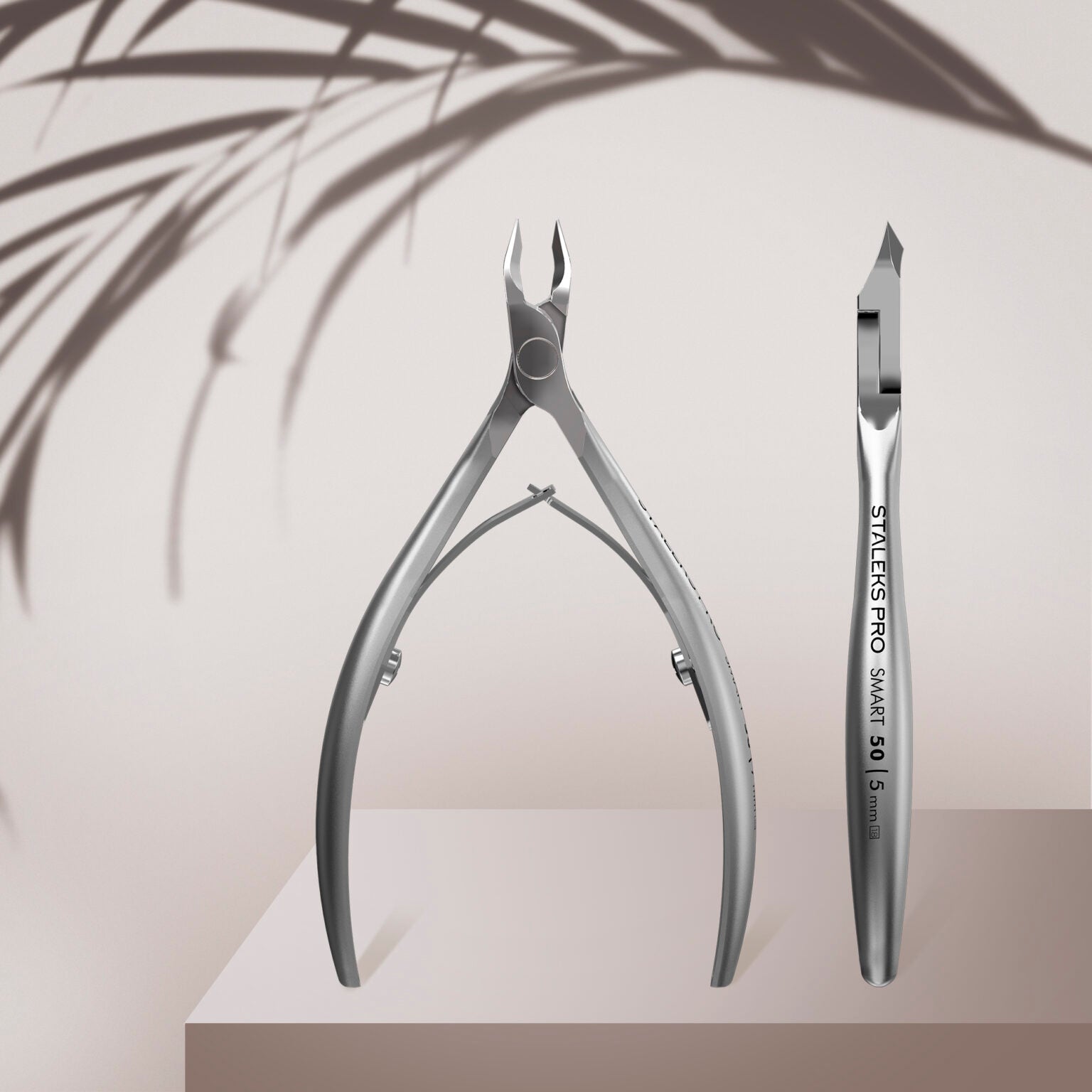 Professional cuticle nippers SMART 50 5 mm