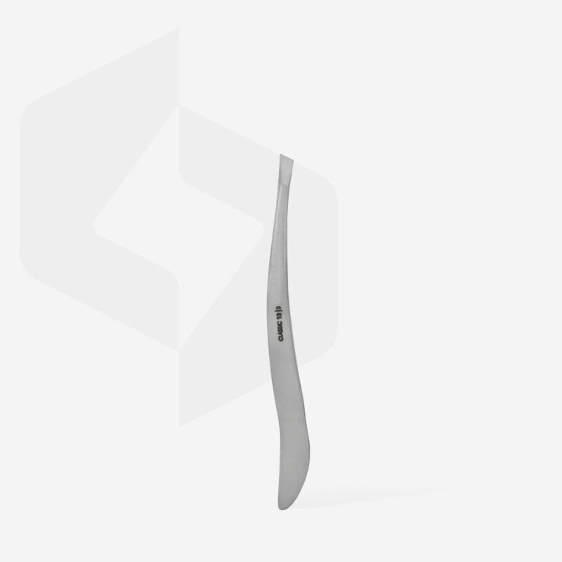 Eyebrow tweezers CLASSIC 13 TYPE 3 (wide bevelled)